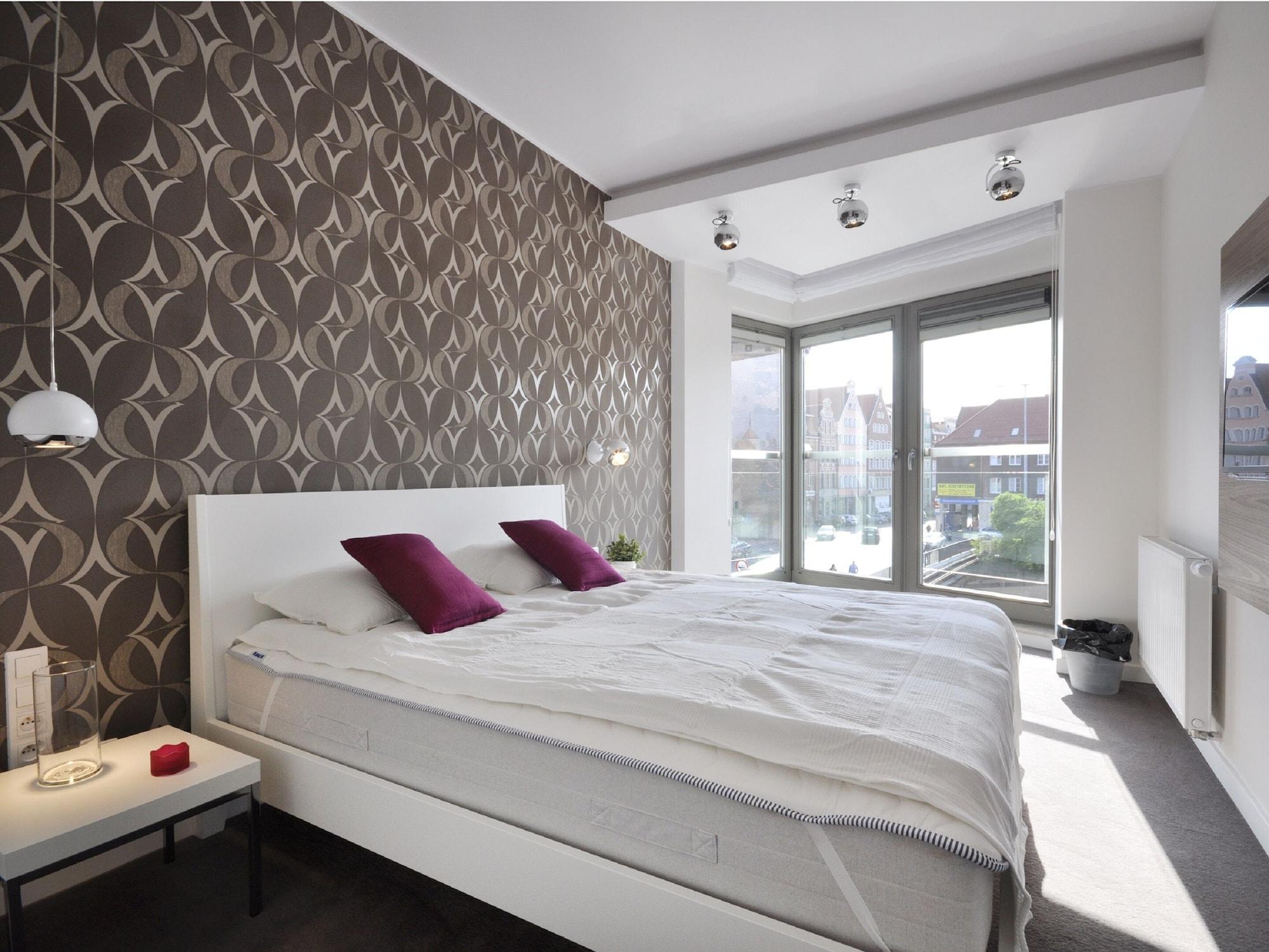 Domotel Waterlane กดัญสก์ ภายนอก รูปภาพ